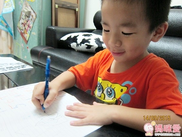 彎彎的筆/優樂筆