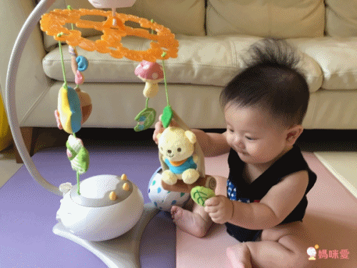 日本 Combi - Kuma 哭聲感應安撫音樂鈴-0個月起