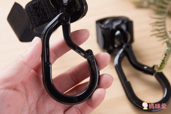 akachan honpo - 360度旋轉多功能掛勾-黑色