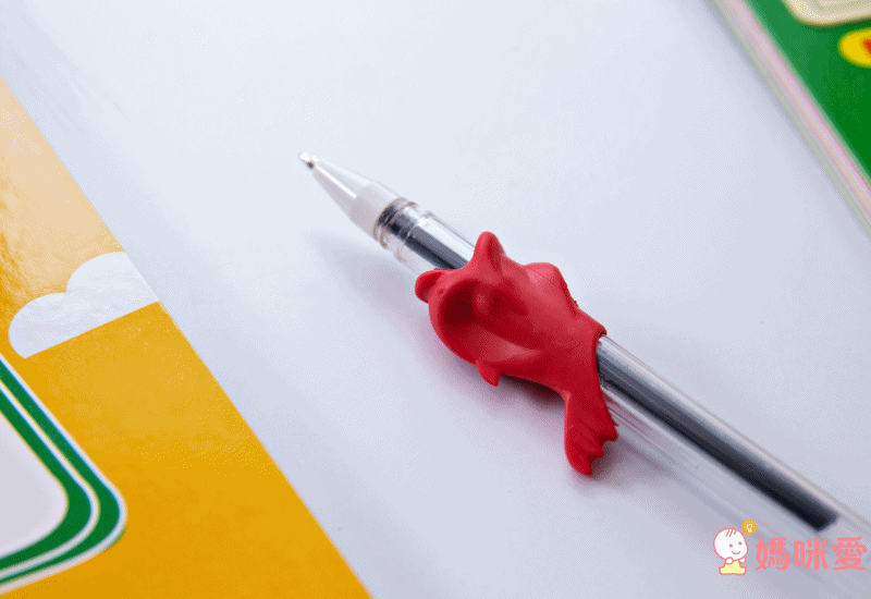 双美生活文創 - 凹槽練習本:我的第一套魔法練習寫字書-數字123+注音ㄅㄆㄇ+英文ABC