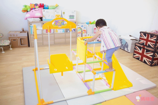 NONAKA WORLD - 【降價65折優惠】可收納滑梯鞦韆組