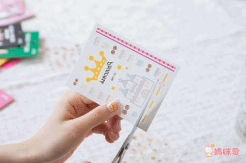 韓國 Peach and - 兒童安全水溶性蝴蝶結指甲油(附戒指)-11貝兒美女黃-10ml