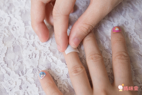 韓國 Peach and - 兒童安全水溶性蝴蝶結指甲油(附戒指)-11貝兒美女黃-10ml