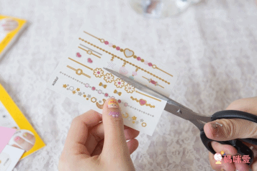 韓國 Peach and - 兒童安全水溶性蝴蝶結指甲油(附戒指)-11貝兒美女黃-10ml