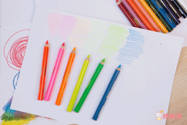 德國LYRA - 三角漆皮彩色鉛筆12cm(18色)-3歲以上