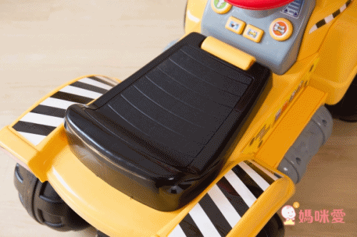 學步期的好夥伴!❤ 費雪 騎乘玩具車/鋼琴車/挖土機