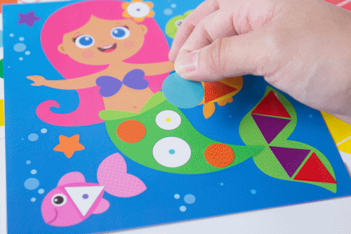 西班牙 APLI - 【旅行貼紙畫組】-底卡18張+形狀貼紙9張