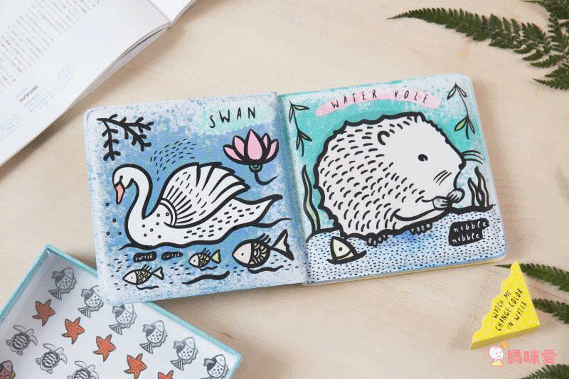 一碰水，就變色！0～1歲寶寶愛上洗澡的好夥伴