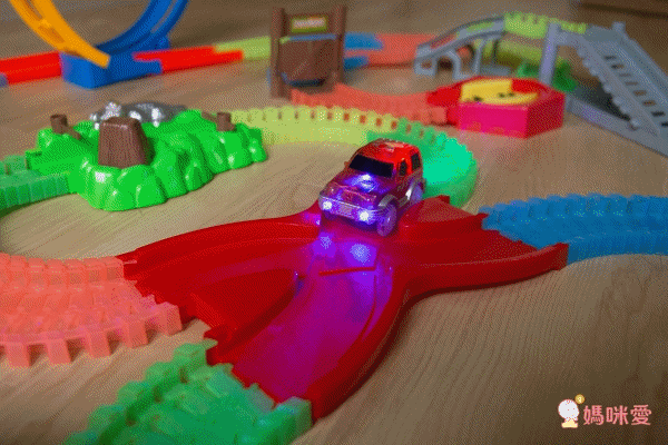 BQOCH - 【兒童益智玩具】電動夜光軌道車 山洞升降梯綜合款(261pcs)