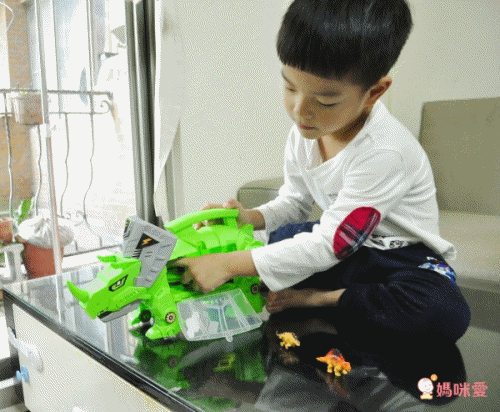 降價優惠中♬一咖直接帶著走✌收納大車～最多可放 26 台小車✌ CP值超高！