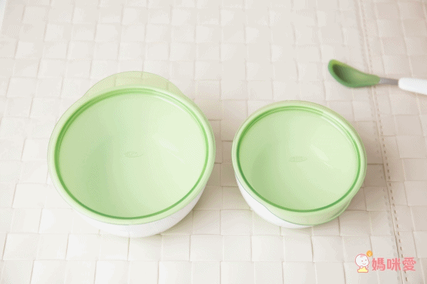 美國OXO tot 防滑加蓋大小碗組