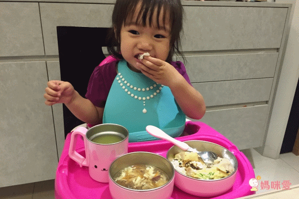 日本dacos寶貝大口吃不鏽鋼餐具組