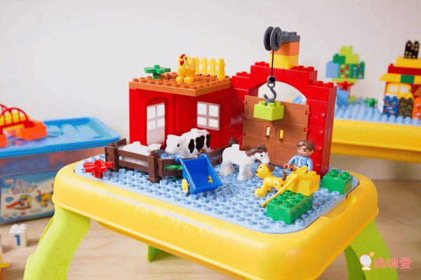 3 in 1 益智積木學習桌 ✖ 軌道滾球積木【獨家現省優惠】↗