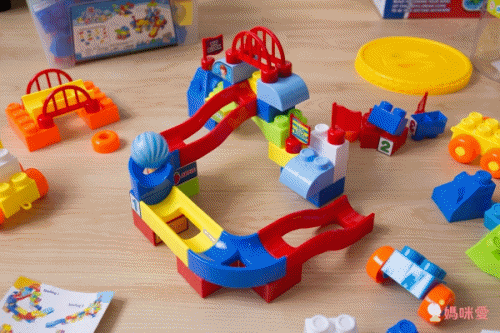 3 in 1 益智積木學習桌 ✖ 軌道滾球積木【獨家現省優惠】↗