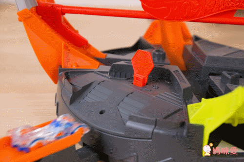 【美國 Hot Wheels 風火輪】❤ 獨家 $199 送攜帶收納盒 ❤ 買越多、送越多!