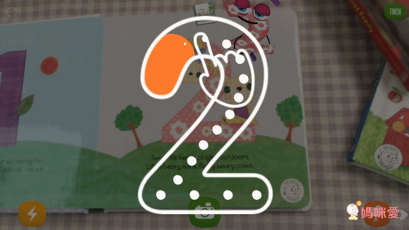 Little Hippo Books - 4D立體繪本大全套-小紅帽+三隻小豬+絨毛兔+金髮女孩與三隻熊+一起學123+一起學ABC[4D書]