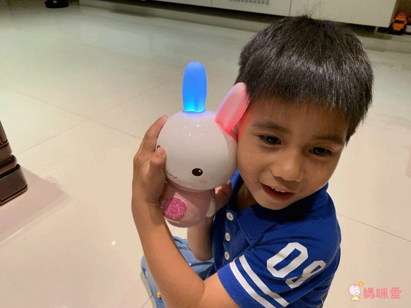 小牛津 - 【獨家價】全新第五代-16G大容量萌萌兔故事機+防摔衣-粉-獨家加贈-小故事大啟發