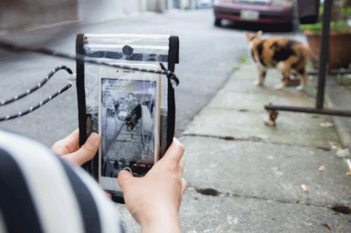 &SMART.mini - 日本手機隨身拍隨時充電隨身袋-B (iPhone專用)