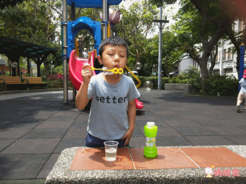 最低 $88 元起！最平價的好吹泡泡【樂彩森林】