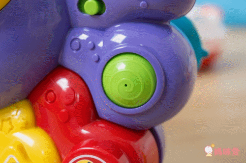 媽咪洗澡神助手♡【英國Vtech ✖ 加拿大MARCUS】歡樂聲光洗澡玩具♡泡泡章魚邊洗澡邊唱歌