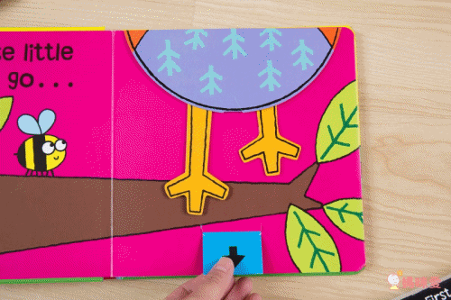 英文操作書特輯♚ 寶貝從小接觸英文的好法寶，英國童謠有聲書♬