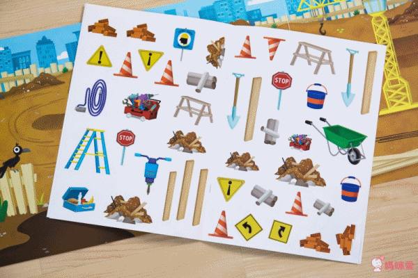 【超級英雄/蜘蛛人 貼紙書】熱愛英雄的男孩不能錯過☞大量貼紙與趣味題型 盡情當個小小英雄