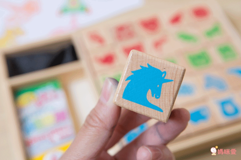拼圖拿起來變印章【美國繪兒樂】幼兒印章塗鴉 ❤ 輕鬆完成蓋印畫!