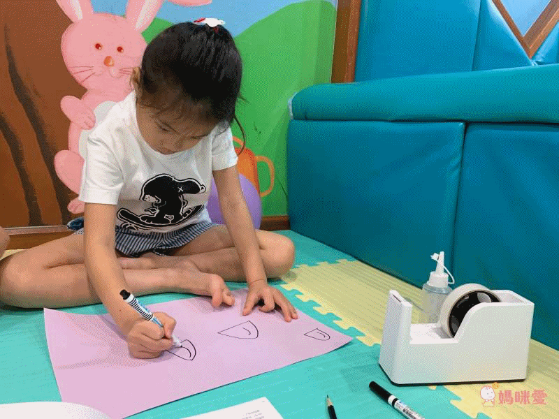 ★百萬父母最有共鳴的教養經典書★ 0~3歲給對愛就不怕寵壞♥ 3~6歲做對管教不打不罵孩子更聽話