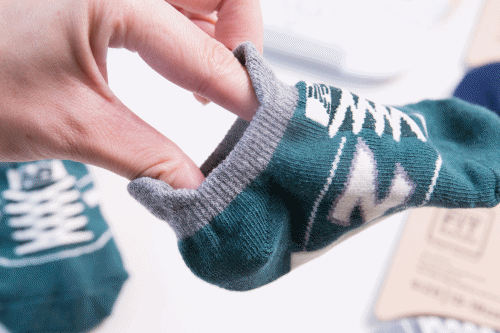 日本 New Balance 仿運動鞋造型親子棉襪