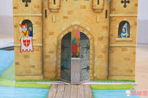 大型家家酒立體書！農場＆城堡主題～10種以上角色，創造故事變身小導演