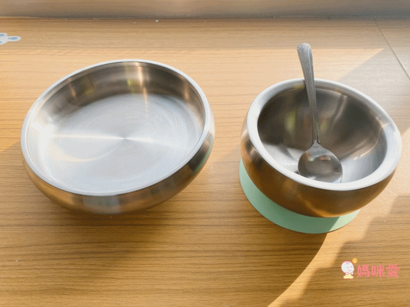 清洗零死角、耐用不怕刮!【美國little.b】316雙層不鏽鋼吸盤碗