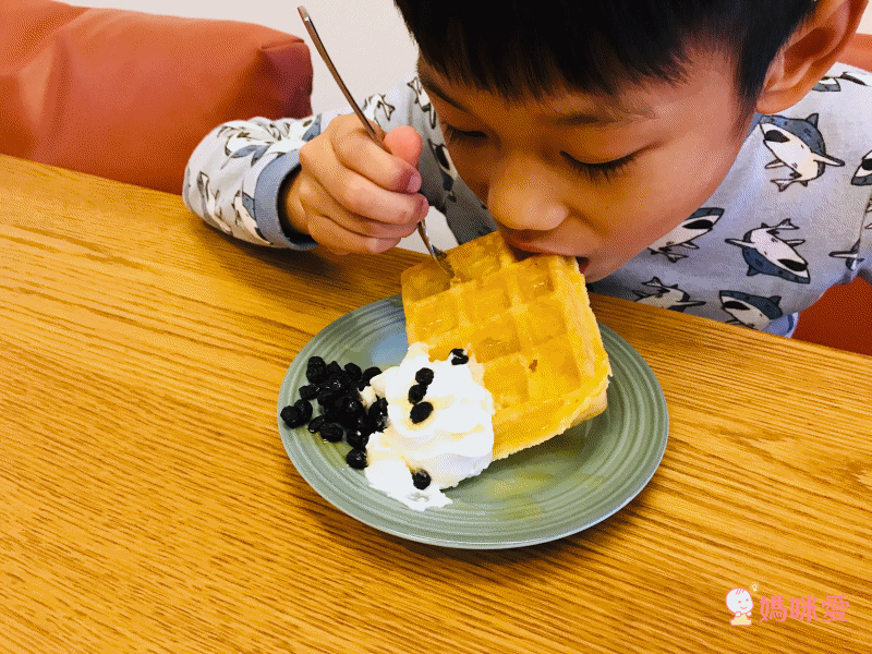 免退凍直接烤！比利時【布魯塞爾鬆餅】百年傳統火烤手藝
