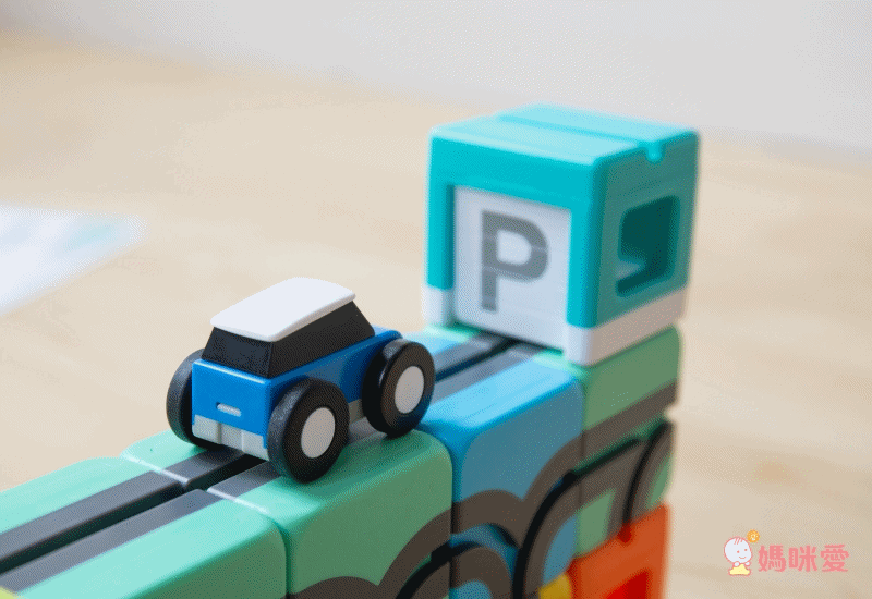 Qbi - 益智磁吸軌道玩具-成長探索系列-兒童同樂組-[獨家送]經典方塊4入擴充包(顏色隨機)