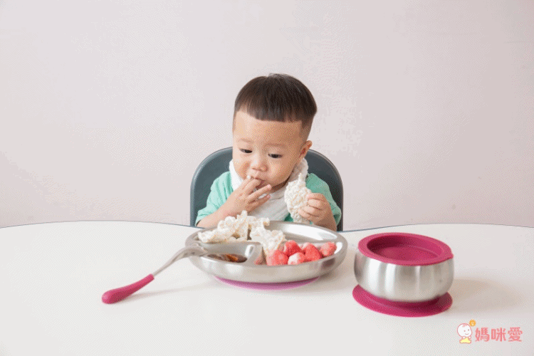 用到小學沒問題【Avanchy】分隔吸盤餐盤，自主吃飯首選