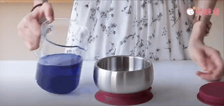 用到小學沒問題【Avanchy】分隔吸盤餐盤，自主吃飯首選