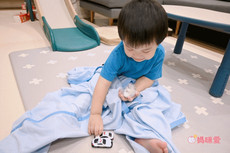 日本池彥 - 接觸涼感毯/涼被-水藍 (140x190cm)