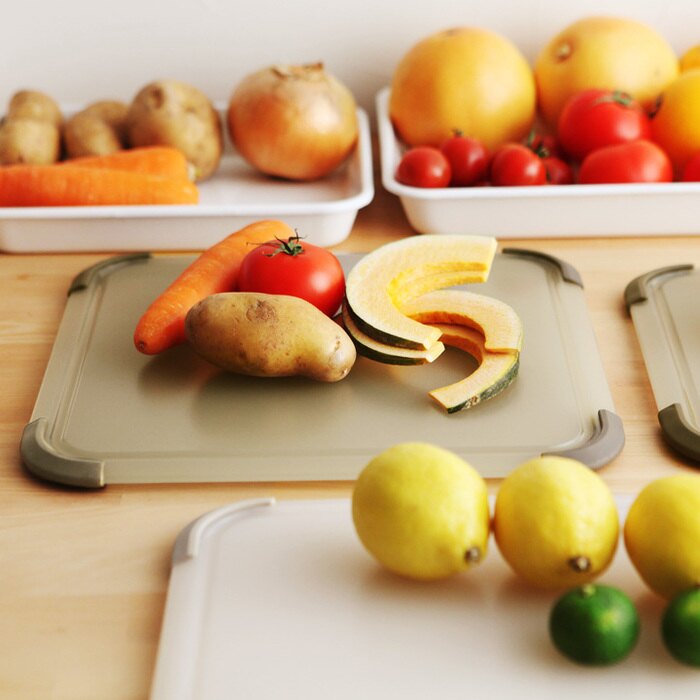 日本 LIBERALISTA - 抗菌雙面砧板-橘紅色-方形