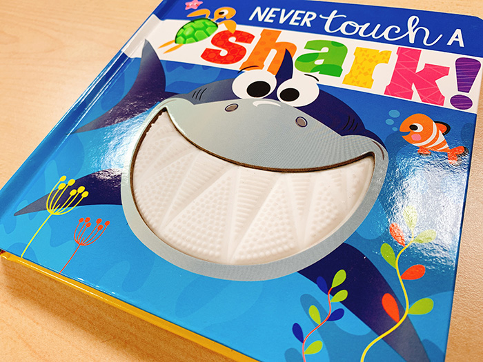 Never Touch a Shark 沒摸過的大白鯊（觸摸書）