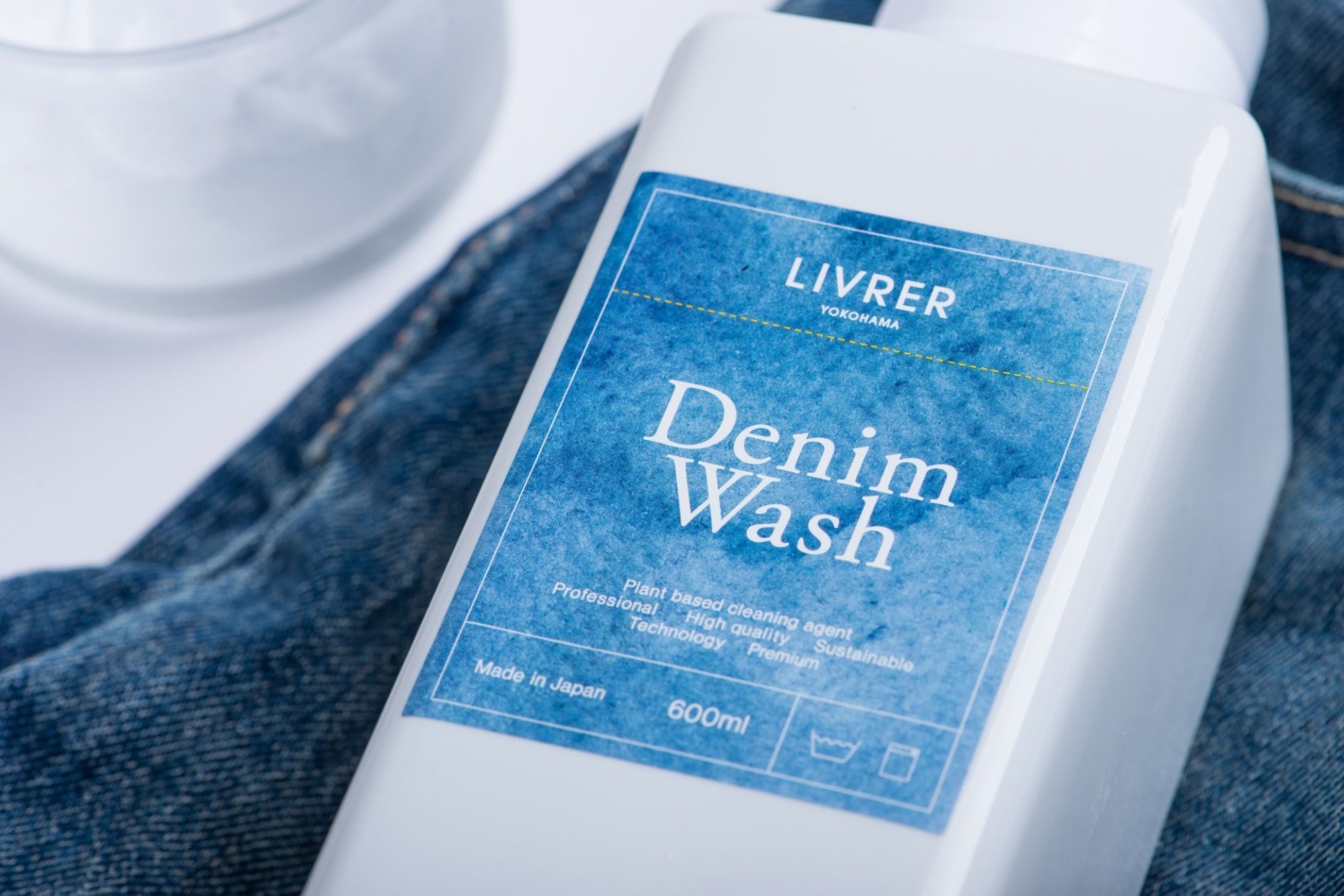 日本 LIVRER 麗芙 - 牛仔面料專用洗衣精-600ml