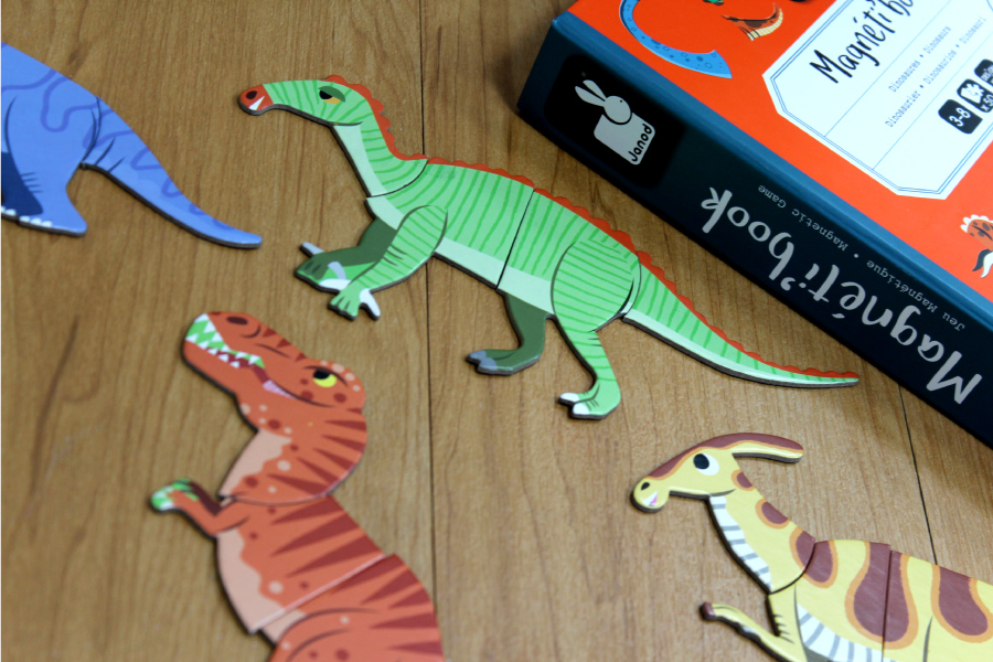 法國Janod - 磁鐵遊戲書-恐龍世界