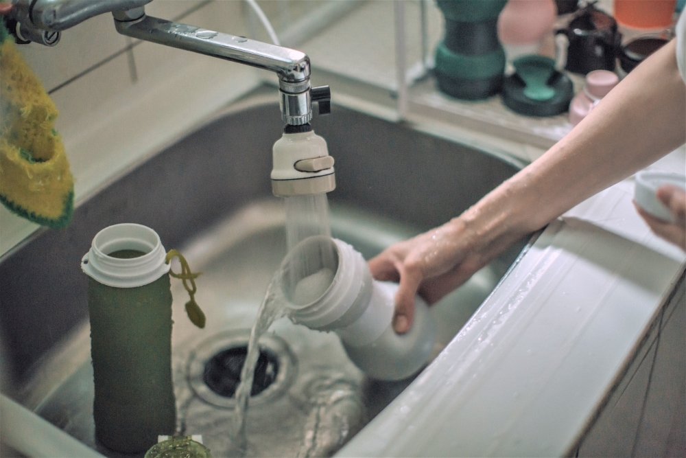 仁舟淨塑 - 【媽咪愛獨家組】無痕野餐即刻上手-三件組-矽密咖啡杯2.0-500ml*1+矽密盒2.0長方黃矽龜900ml*1+矽密袋顏色隨機500ml*1