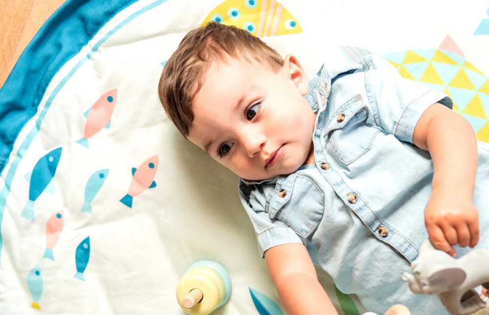 比利時 Play & Go - 玩具整理袋-聯名款(柔棉系列)-Moulin Roty 藍鯨-展開直徑 120cm/重量 950g/產品包裝 29x26x11cm