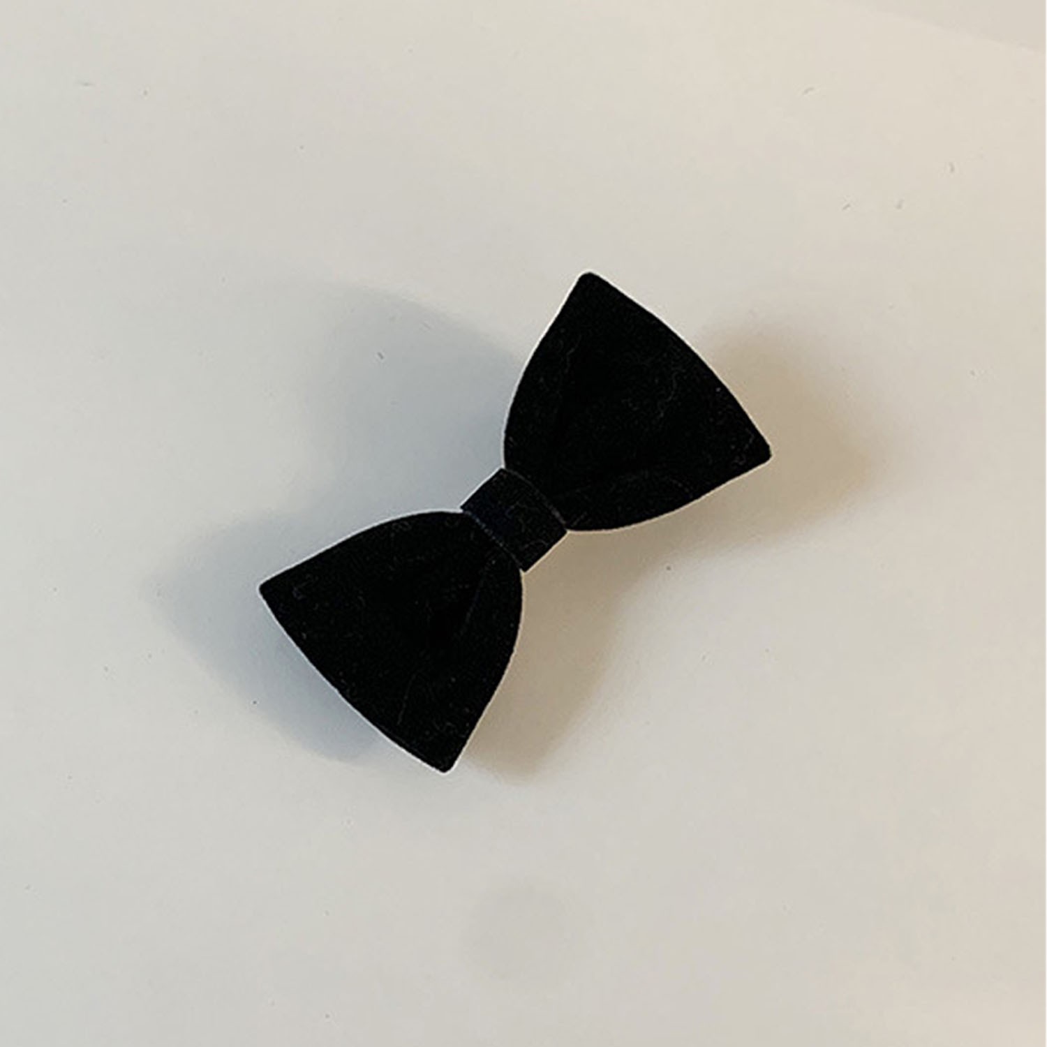 復古風黑絲絨蝴蝶結髮夾