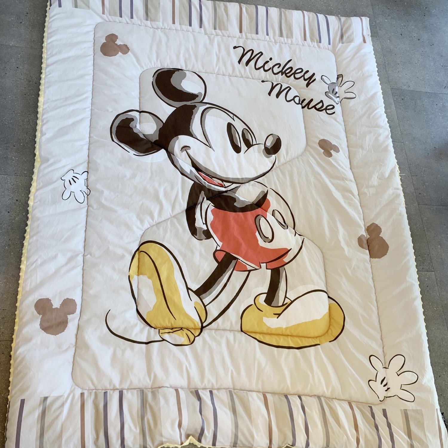 可水洗超細纖維安撫暖暖被/毯-歡樂米奇-150x200cm