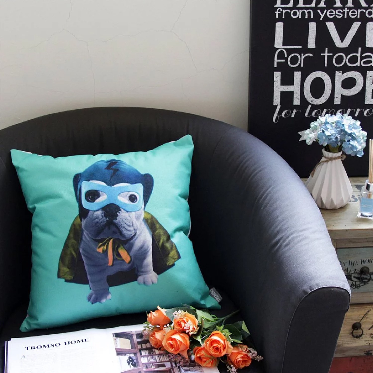 品味英倫棉麻抱枕-U149閃電俠法鬥-44x44cm (枕套*1+枕心*1)