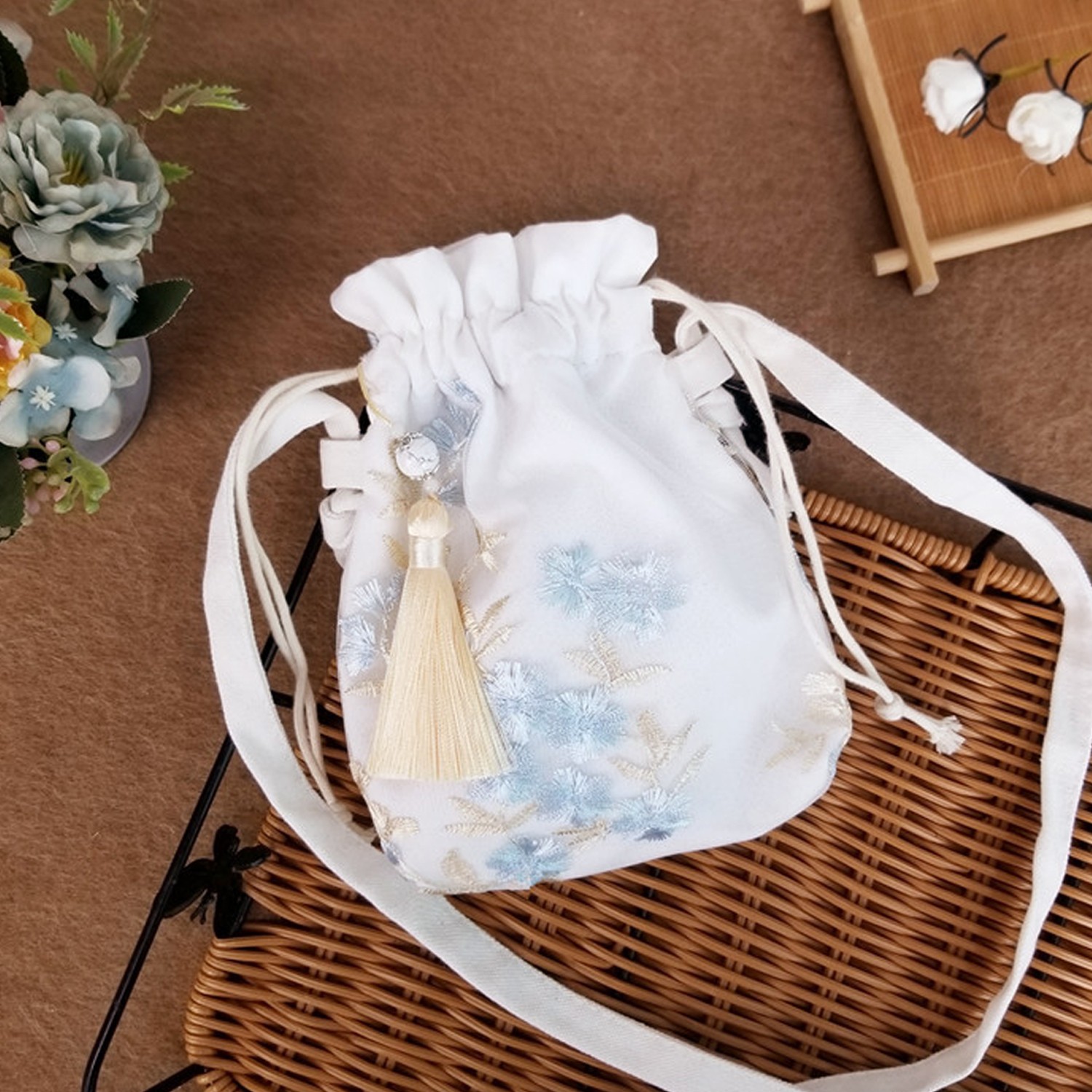 漢服古風刺繡小荷包-淡雅蘭