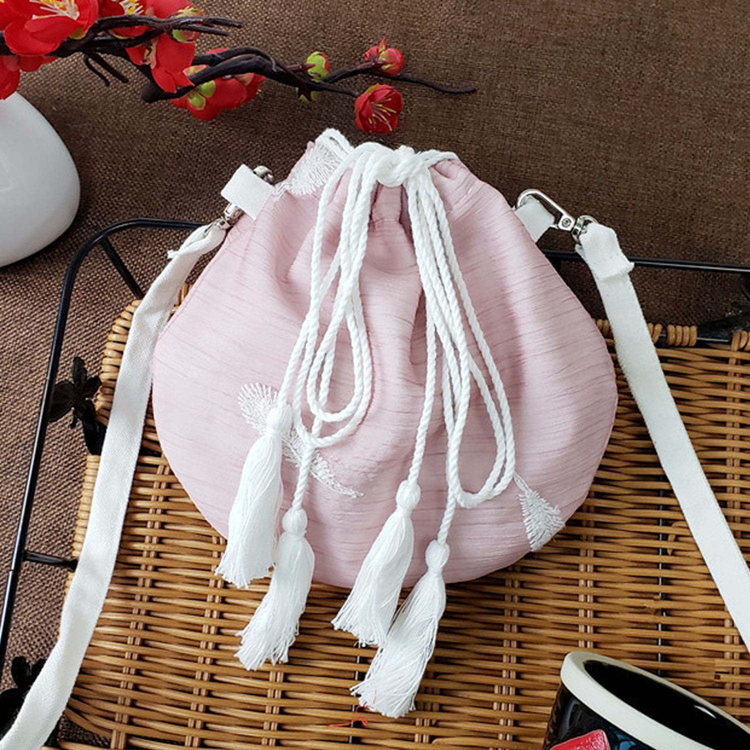 漢服古風刺繡小荷包-粉羽翼