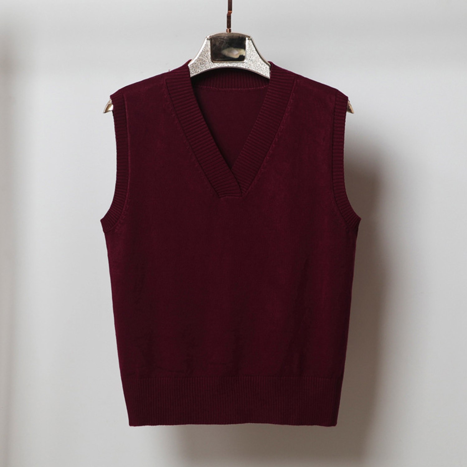 學院風率性V領針織背心-酒紅 (M)