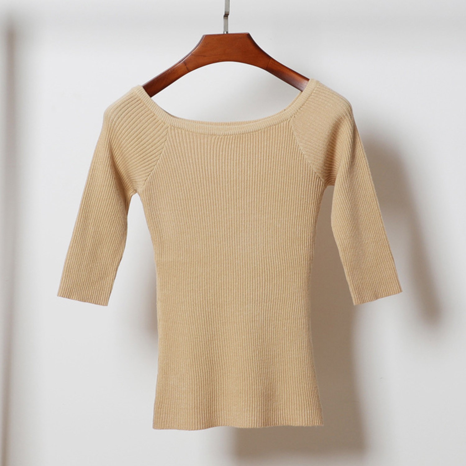 心機領五分袖修身針織衫-杏色 (M)
