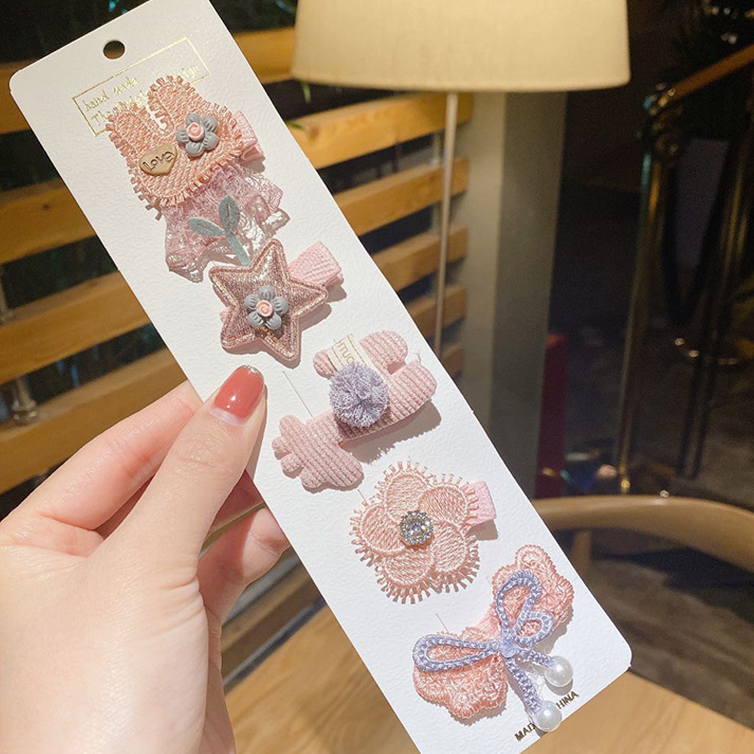 手工拼布蕾絲髮夾-萌萌兔 (一組5入)